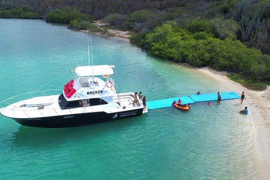 PRIVATE BOAT TRIPS CURACAO FULL DAY FUIK & SPANISH WATER